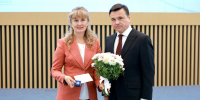 Губернатор Подмосковья поздравил учителей с предстоящим профессиональным праздником и вручил им награды - MosRegToday.Ru