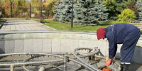 Городские службы Йошкар-Олы закрыли фонтаны на зиму и начали снимать насосы - Pg12.Ru