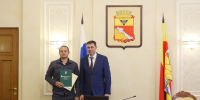 «Этот поступок заслуживает уважения»: мэр Воронежа поблагодарил коммунальщиков за помощь при тушении пожара - ИА Медиа Ток