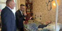  В Батайске поздравили 107-летнего ветерана Ивана Дерябина - Администрация г. Батайск