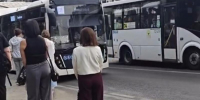 «Формально даже не на остановке»: воронежцы жалуются на автобусы, игнорирующие остановочные карманы на МП - Bloknot-Voronezh.Ru