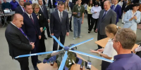 Юрий Слюсарь посетил выставку разработок молодых ученых «Ты — инноватор» - Газета Родионово-Несветайский вестник