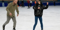 В Кемерове на стадионе «Химик» устроили массовые катания для ветеранов СВО и их близких - Газета Кузбасс