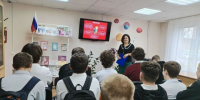 В Камско-Полянской библиотеке прошло ток-шоу для студентов колледжа - Газета Посинформ