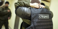 Появились кадры с места нападения заключенного на конвоира в поезде в КБР - Комсомольская Правда