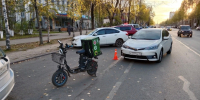 Автомобиль сбил курьера из «Пятерочки» возле поликлиники в Сыктывкаре - Bnkomi.Ru