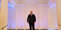 Илья Беспалов поздравил тульских учителей с профессиональным праздником - Молодой коммунар