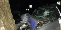 34-летний водитель «Приоры» погиб, врезавшись в дерево в Пятигорске - ATVmedia.Ru
