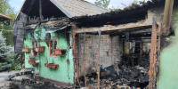 В Новочеркасске пожар уничтожил гараж и летнюю кухню - Городской репортёр