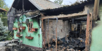 «Вернулись домой – а там черный дым»: в Новочеркасске огонь уничтожил постройки - Bloknot-Rostov.Ru