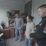 При поддержке журналиста "Комиинформа" херсонские юнармейцы раздали пауэрбанки пенсионерам - ИА Комиинформ