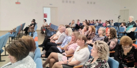 Тёплые слова и искромётные номера: в Камышине поздравили педагогов - Инфокам