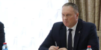 Игорь Титенков не дал чёткого ответа по обеспечению водой жителей Солнечного в Ачинске - ИА Запад24