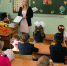Виктор Томенко и Александр Романенко поздравили жителей Алтайского края с Днём учителя Фото №1 - Алтайская правда