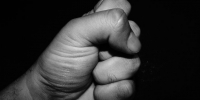 В Константиновском районе 45-летний мужчина оштрафован за нападение на полицейского - Asn24.Ru