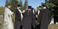 В Ачинском и Шарыповском благочиниях молитвенно почтили память протоиерея Евгения Фролова - Епархия