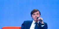 Сергей Кравцов обсудил с членами ВЭПС подготовку учебников, воспитание и использование ИИ - Департамент образования