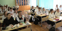 Александр Шуваев поздравил учителей с профессиональным праздником - Мир Белогорья