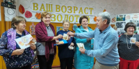 «Осеннее путешествие на корабле жизни»: в Соловцовской библиотеке поздравили старшее поколение - Иссинский район