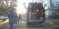 В Воронеже машина сбила пешеходов прямо перед каретой скорой помощи - TV-Gubernia.Ru