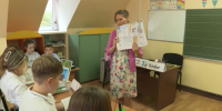Сегодня в России – День учителя. В регионе поздравления принимают более 6 тысяч учителей - Калининградская ГТРК