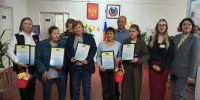 Спасибо за чуткость и внимание: активисты ЛДПР в Алтайском крае поздравляют учителей с их праздником - ЛДПР