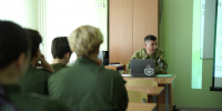 «Главная задача — воспитать патриотов»: ветеран СВО учит камчатских школьников - Полуостров Камчатка