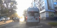 Женщину и 8-летнюю девочку сбили в Воронеже перед скорой помощью - TV-Gubernia.Ru
