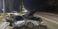Парень и девушка разбились в Воронеже на Mercedes-Benz в ДТП со столбом - ВестиПК в Воронеже