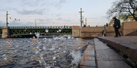 Уровень воды в Неве повысится 6 октября из-за ураганного ветра - Комсомольская правда