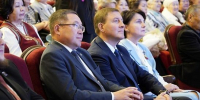 В Горно-Алтайске поздравили педагогов с профессиональным праздником - Государственное Собрание-Эл Курултай