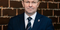 Лидер волгоградских социалистов от всего сердца поздравил педагогов с праздником - Справедливая Россия