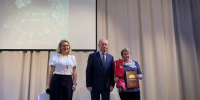 Депутаты Законодательного Собрания поздравили педагогов Челябинской области с Днём учителя - Законодательное Собрание