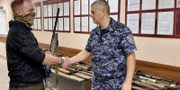 Астраханские росгвардейцы отправили в зону СВО новую партию оружия - Астрахань 24
