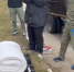 Опубликовано видео с места обнаружения грузовика с трупами в Нижнем Новгороде - фото 1 - vGorodeN.Ru