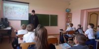 В Большеигнатовской СОШ прошло занятие из цикла «Разговоры о важном» на тему: «Сила слова - Ардатовская епархия
