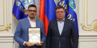  5 октября в администрации Самары педагогам вручили благодарственные письма главы города, почетные грамоты и нагрудные знаки. - НИА Самара