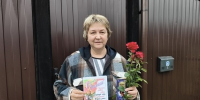 «Славим мы величие учителя!»: библиотека в Демарино поздравила педагогов - МЦБС г. Пласт