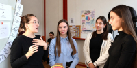 В научно-образовательном центре ОрГМУ состоялась традиционная ярмарка студенческих научных кружков - ОрГМУ