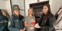 В Орловском округе продолжается работа по вручению пожарных извещателей многодетным семьям - МЧС