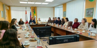 Глава округа Владимир Носков: Есть люди, которые проводят с нашими детьми чуть ли не больше времени, чем мы сами. - Великоустюгский муниципальный округ