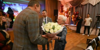 «Никакой ИИ не заменит любви к детям»: Александр Дрозденко рассказал, как поддерживают учителей в Ленобласти - Единая Россия