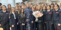 Росгвардейцы Югры поздравляют учителей с их профессиональным праздником - Росгвардия