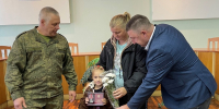 В Урицком районе передали ордена Мужества семьям погибших участников СВО - РИА 57