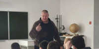В Тёсово-Нетыльской школе ветеран Алексей Иванов провёл урок мужества «Антитеррор» - Боевое братство