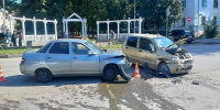 Два человека пострадали в результате ДТП на нерегулируемом перекрестке в Лермонтове - StavropolNews.Ru