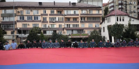 В Махачкале состоялась акция по развертыванию самого большого триколора России - УФССП