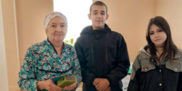 Юные подопечные центра «Тетюшское сияние» поздравили бывших педагогов - Министерство труда
