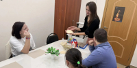 В Мензелинском районе провели творческое занятие для подопечных дневного отделения - Министерство труда