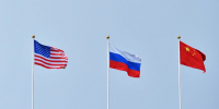 Ушаков: инициатива по встрече глав РФ, КНР и США на саммите АТЭС останется за Пекином - M24.Ru